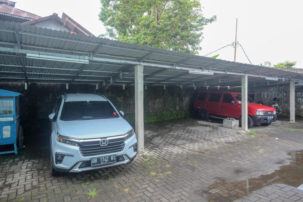 Reddoorz Near Politeknik Manado Hotel ภายนอก รูปภาพ